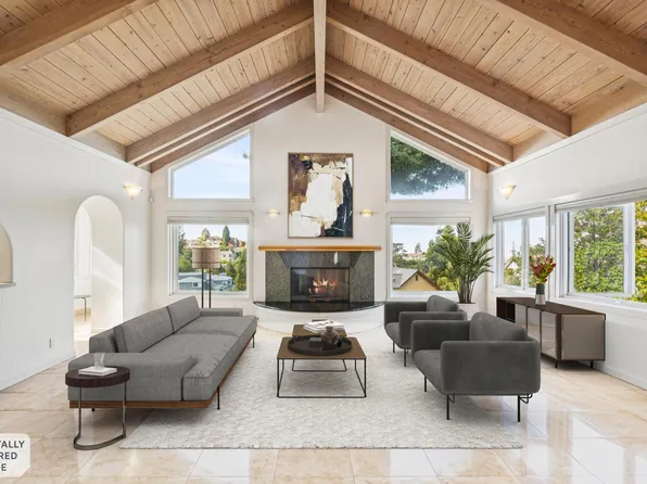 5735 Buena Vista Ave, Oakland, CA 94618