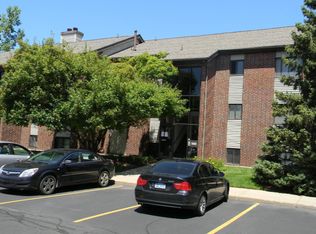 3340 Devonwood Hls NE #D, Grand Rapids, MI 49525