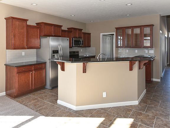 3rd image of 4629 Blackstone Ct