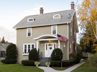 19 Woods Pl, Fond Du Lac, WI