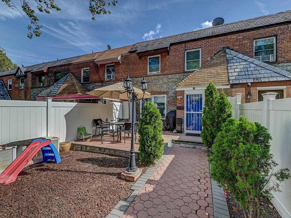 1st image of 89-10 31 Avenue