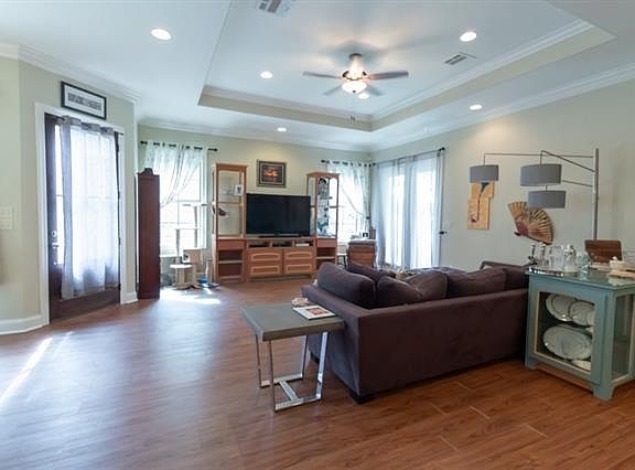 3rd image of 1745 Pelican Dr