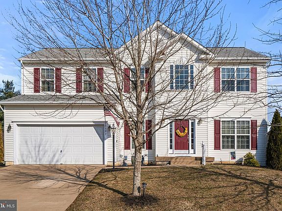 2nd image of 597 Windermere Dr