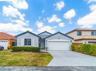 8612 SW 159th Pl, Miami, FL 33193