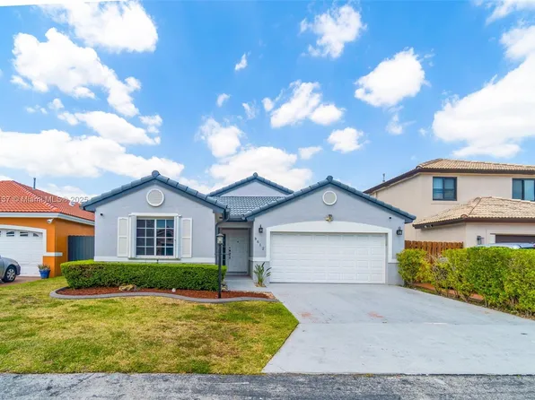 8612 SW 159th Pl, Miami, FL 33193