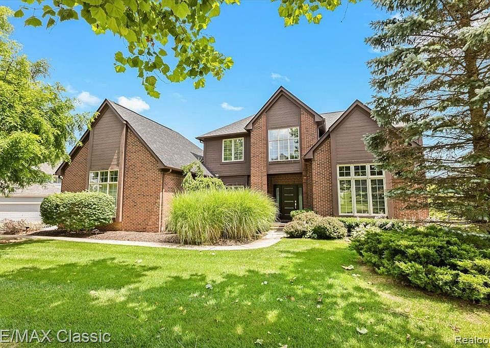 2995 Ivy Hill Dr, Commerce Township, MI 48382 Zillow