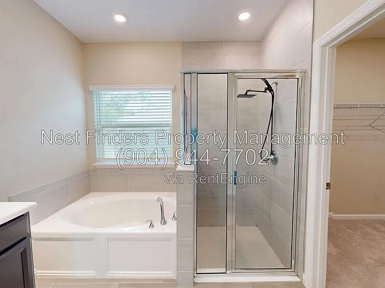 9084 Westwick Ln — Photo 17
