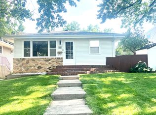 2505 W 60th St, Minneapolis, MN 55410