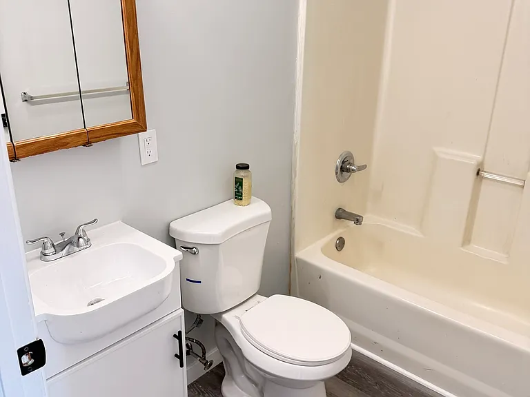 17 Enfield St #17 — Photo 13