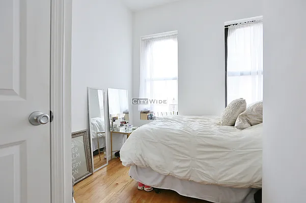 Rented by City Wide Apartments | media 20