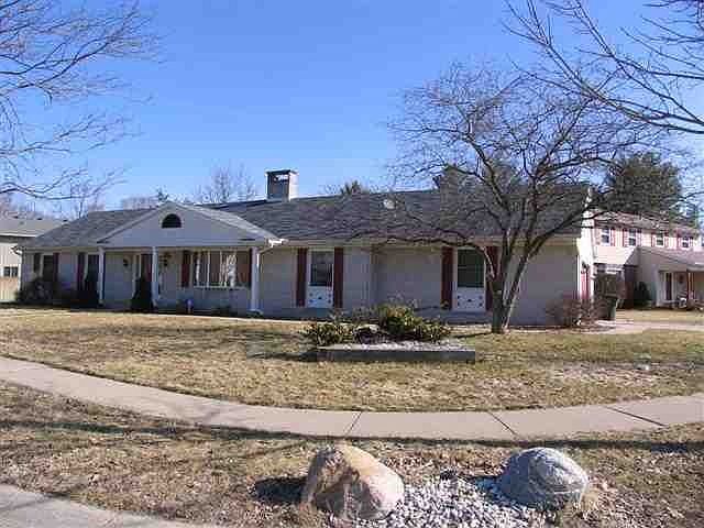 1st image of 1824 N Bay Dr