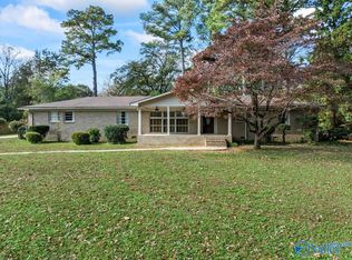 7710 Martha Dr SE, Huntsville, AL 35802