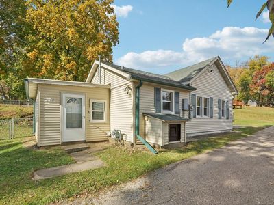 N1481 Morning Glory LANE, Genoa City, WI, 53128