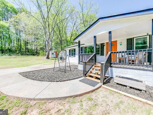 104 Pineview Dr, Monroe, GA 30655