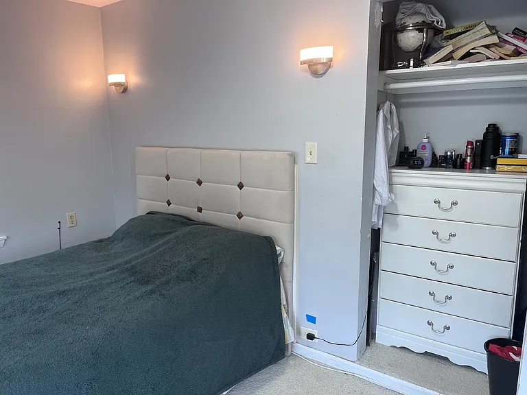 70 Westfield Ave — Photo 3