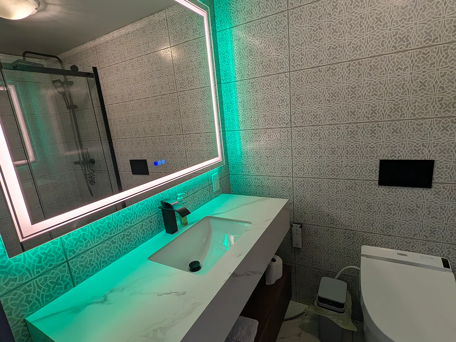Studio, 450 sqft, $2,000 — Photo 2