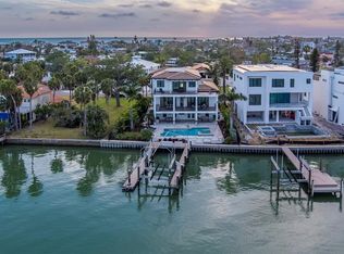 15805 Redington Dr, Redington Beach, FL 33708