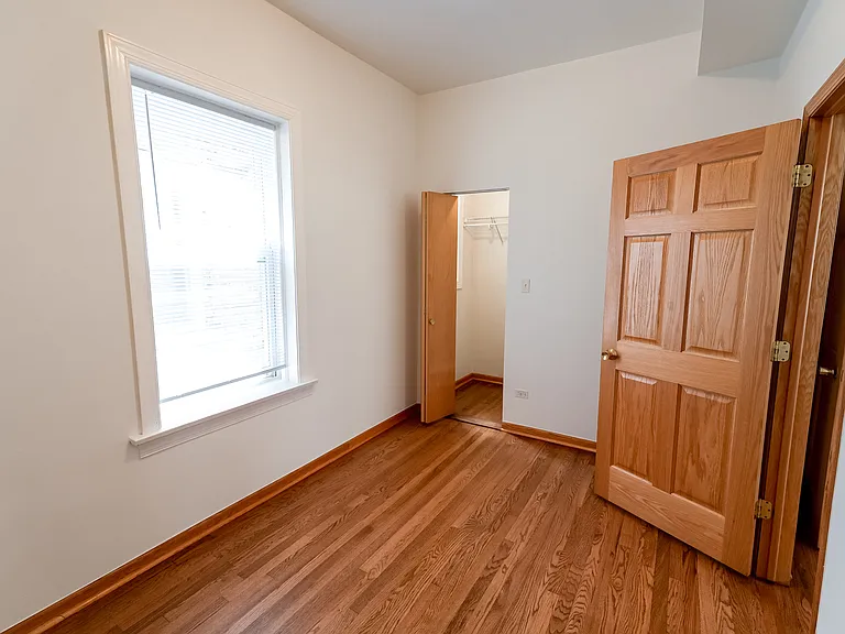 2219 W Rice St #1R — Photo 6