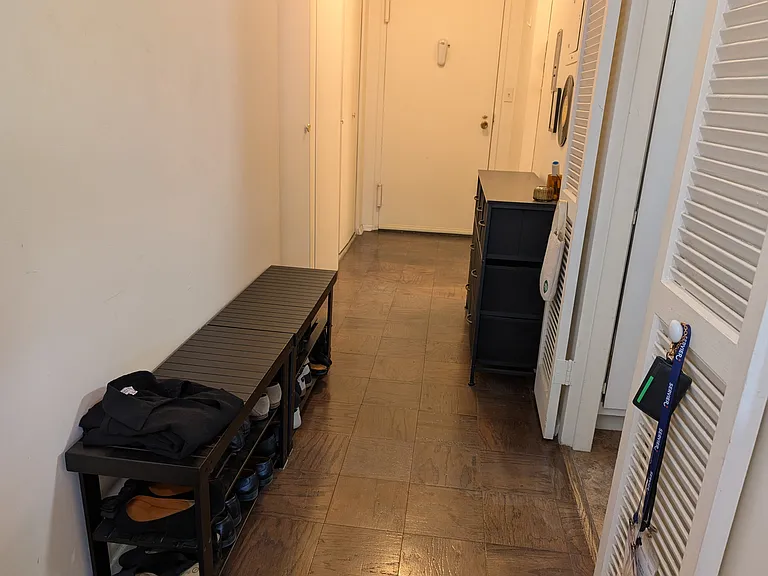 2 Hawthorne Pl #9G — Photo 8