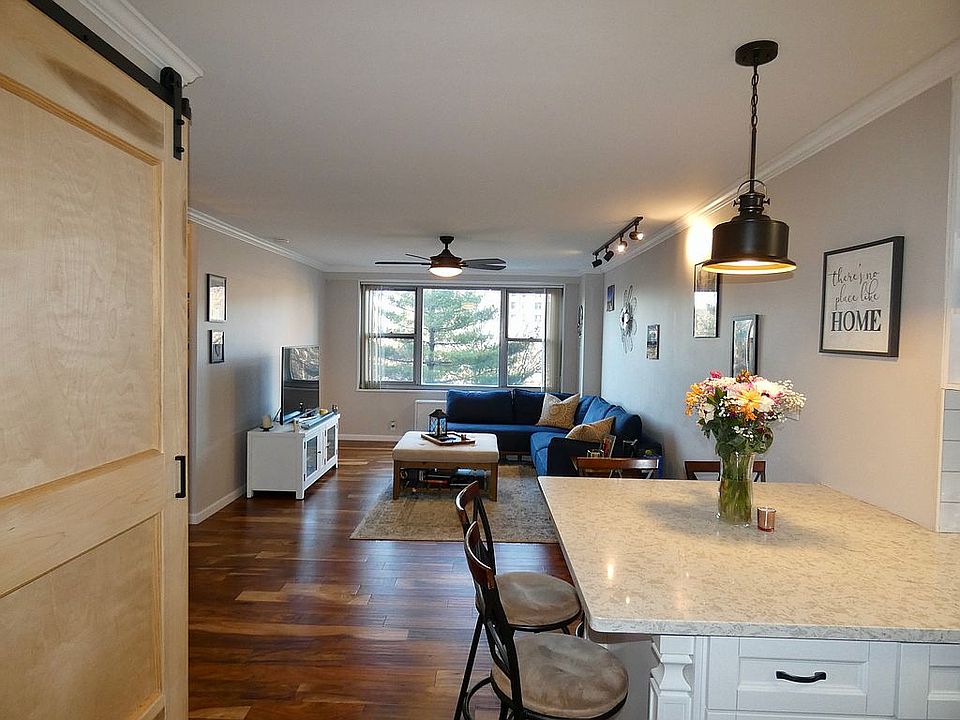1st image of 70-25 Yellowstone Blvd #3Q