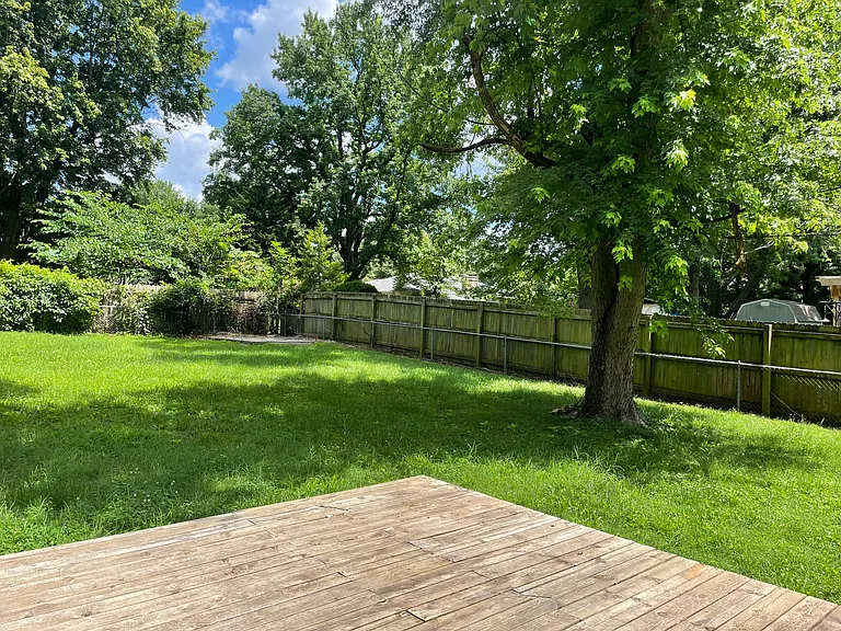 2424 S Dollison Ave — Photo 15