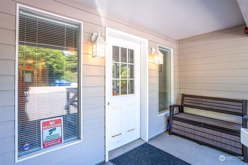 5th image of 839 Tidelands Court NW #G