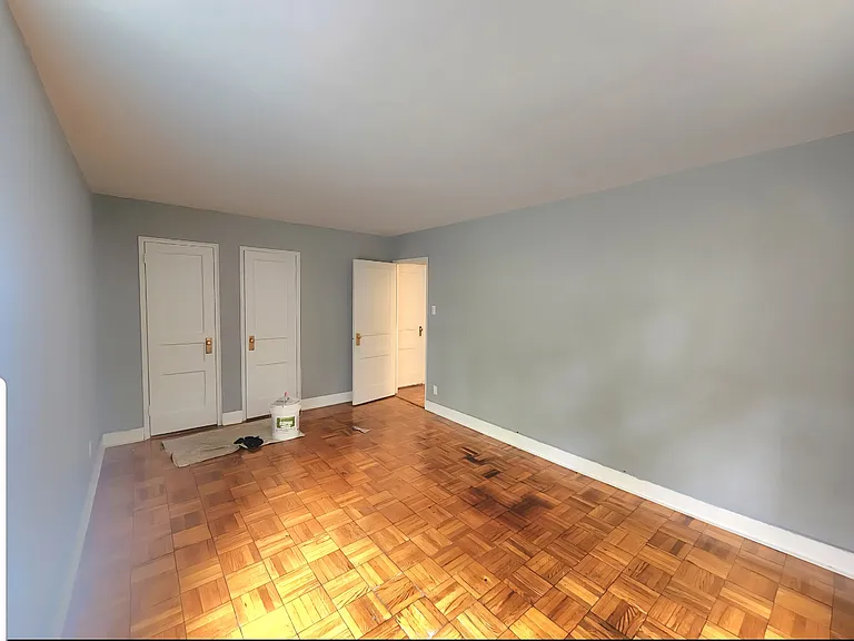 197-05 65th Cres #C — Photo 12