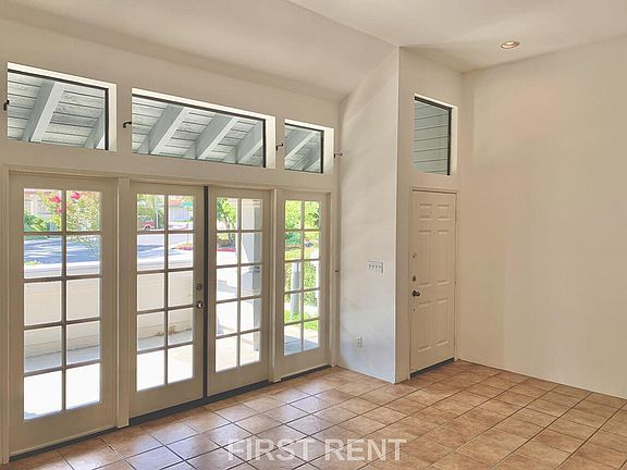 4411 Caminito Sana, Unit 3, San Diego / Schedule a viewing today!