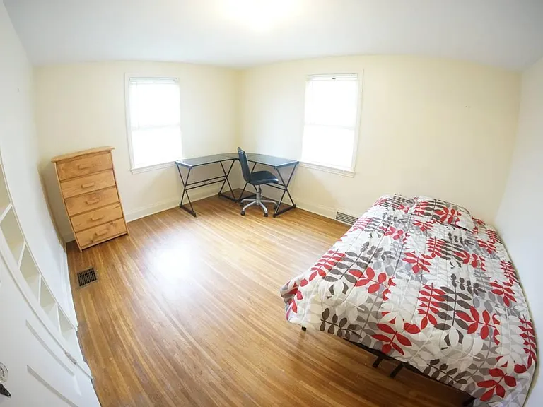86 Arvine Hts — Photo 14