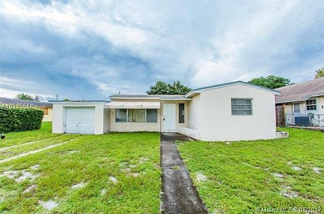 1st image of 4239 SW 52nd St