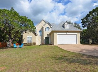 9005 Hobby Ln, Jonestown, TX 78645