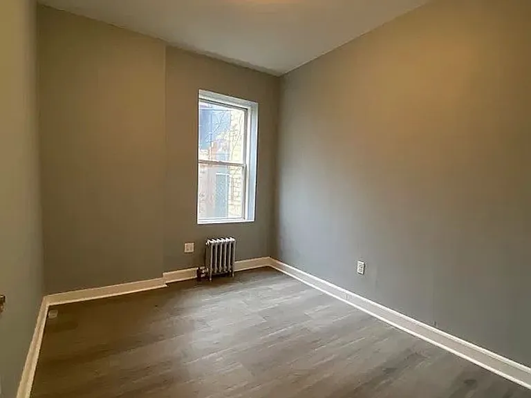 99 Meserole St #4 — Photo 9