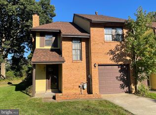 8 Lafayette Ln, Cherry Hill, NJ 08003