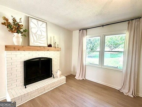 4th image of 4429 McBrayer Rd