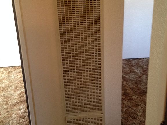 5th image of 464 Almond Dr APT A