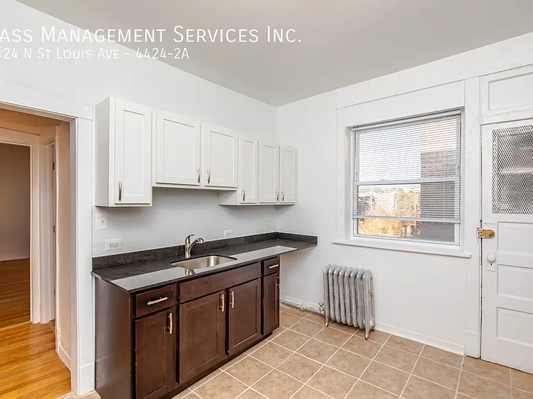 4412-26 N St Louis Ave. — Photo 45