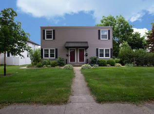 847 N Brainard St #1, Naperville, IL 60563