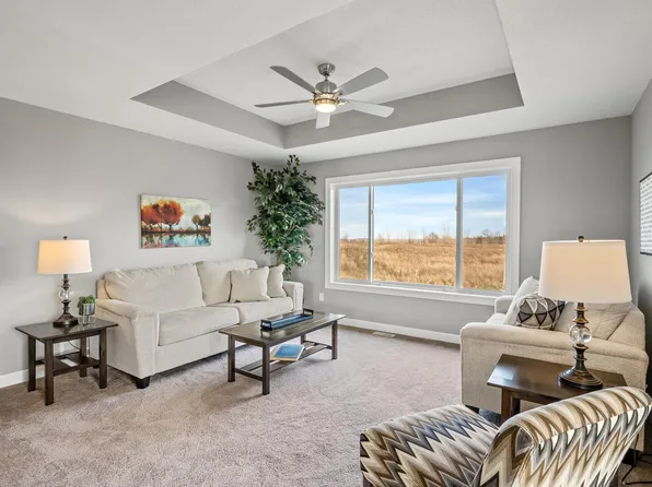 462 Cedar Ln, Dundas, MN 55019