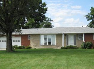 6123 State Route 140, Moro, IL 62067