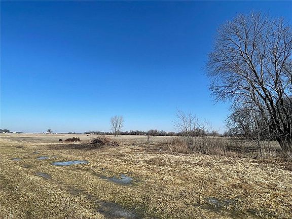 4th image of 4172 E County Road 1000 N