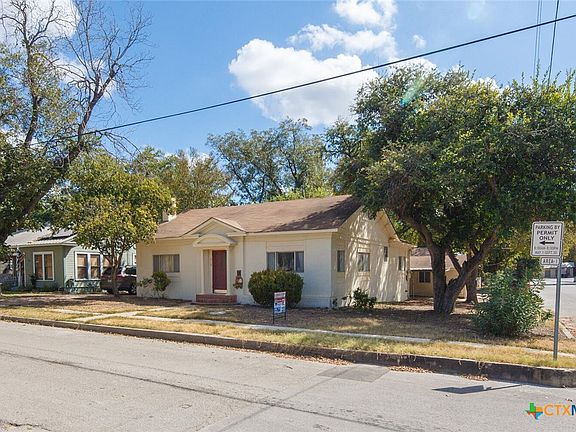 4th image of 310 Napoleon St