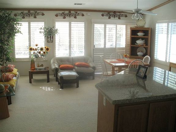 5th image of 10119 River Falls Cir
