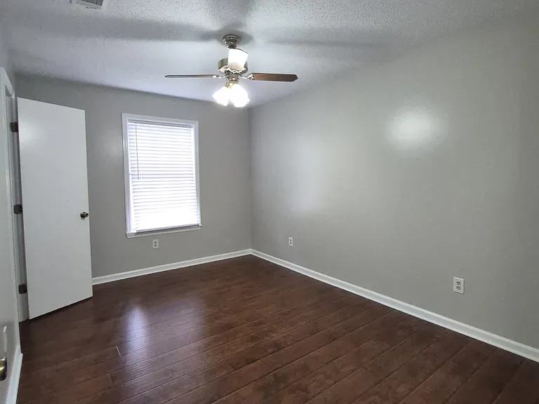326 Nottingham Way — Photo 19