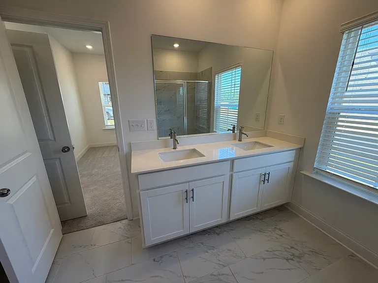 105 Prospect Ave — Photo 33