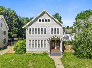 515 N Hennepin Ave, Dixon, IL 61021