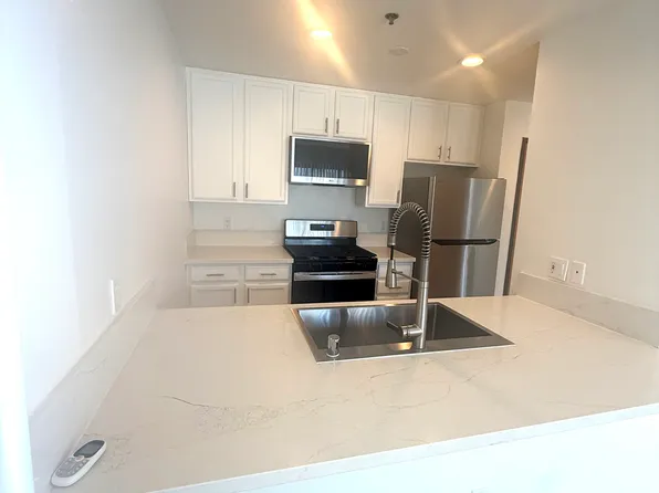 1347 23rd St #A309, Santa Monica, CA 90404