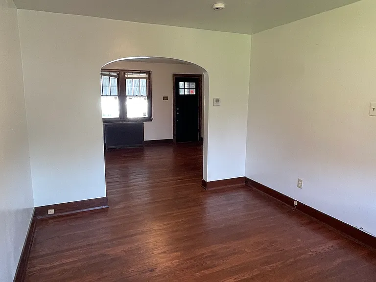 7442 Irvine St #7442 — Photo 9
