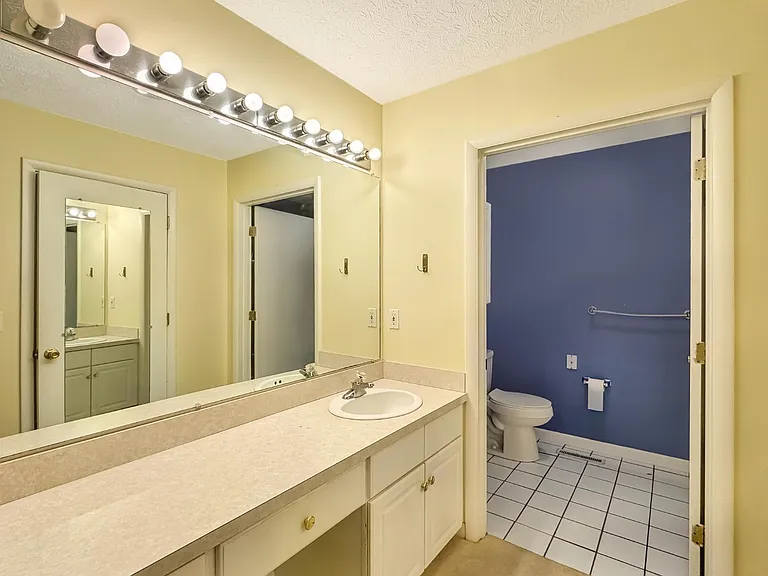 104 Lee Ave — Photo 14
