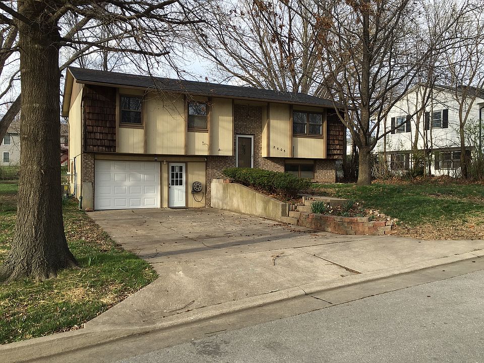 2505 Spruce Drive