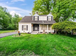19419 Lanbury Ave, Warrensville Heights, OH